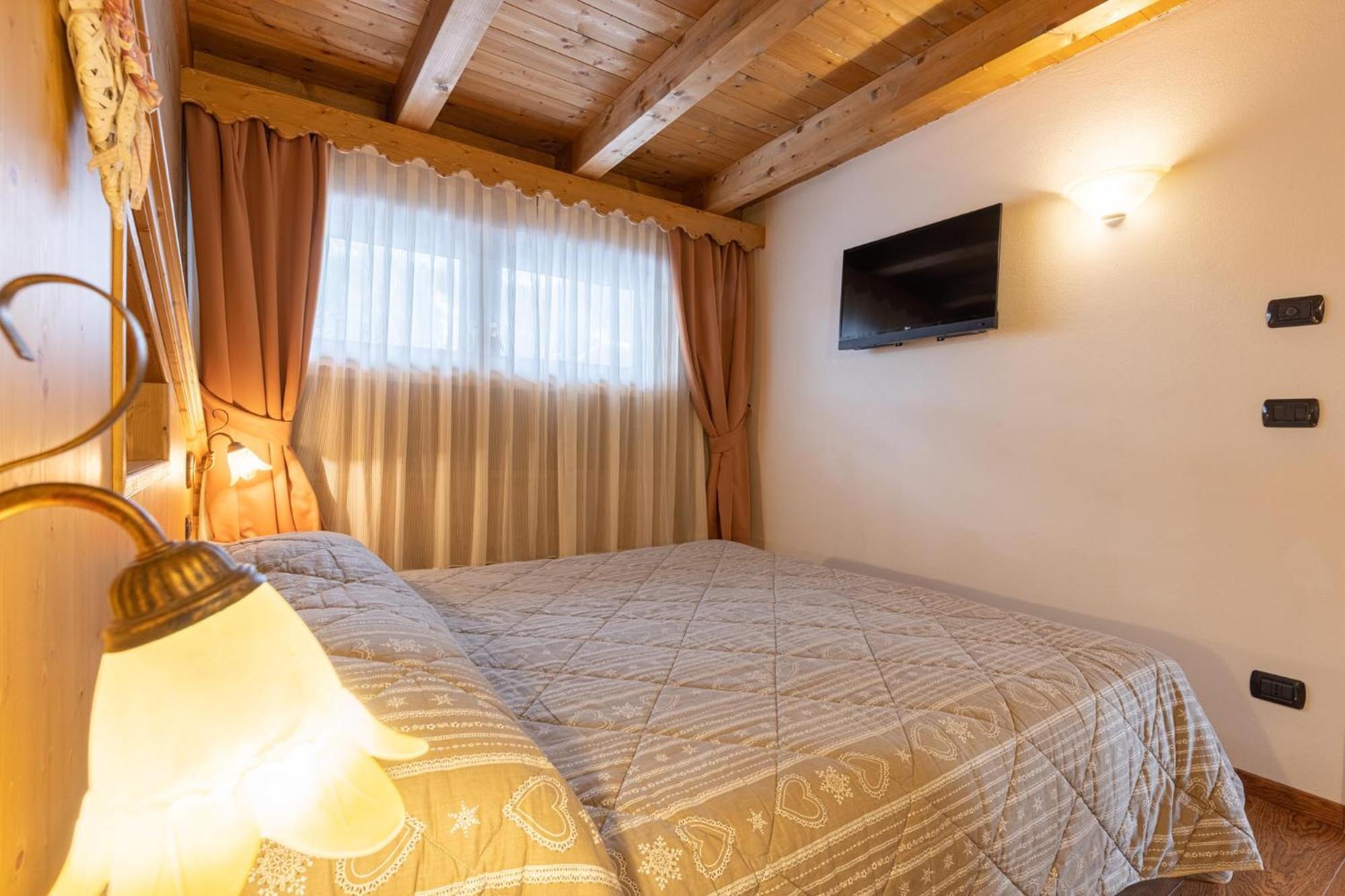 Residence Adler San Martino Di Castrozza Exteriör bild