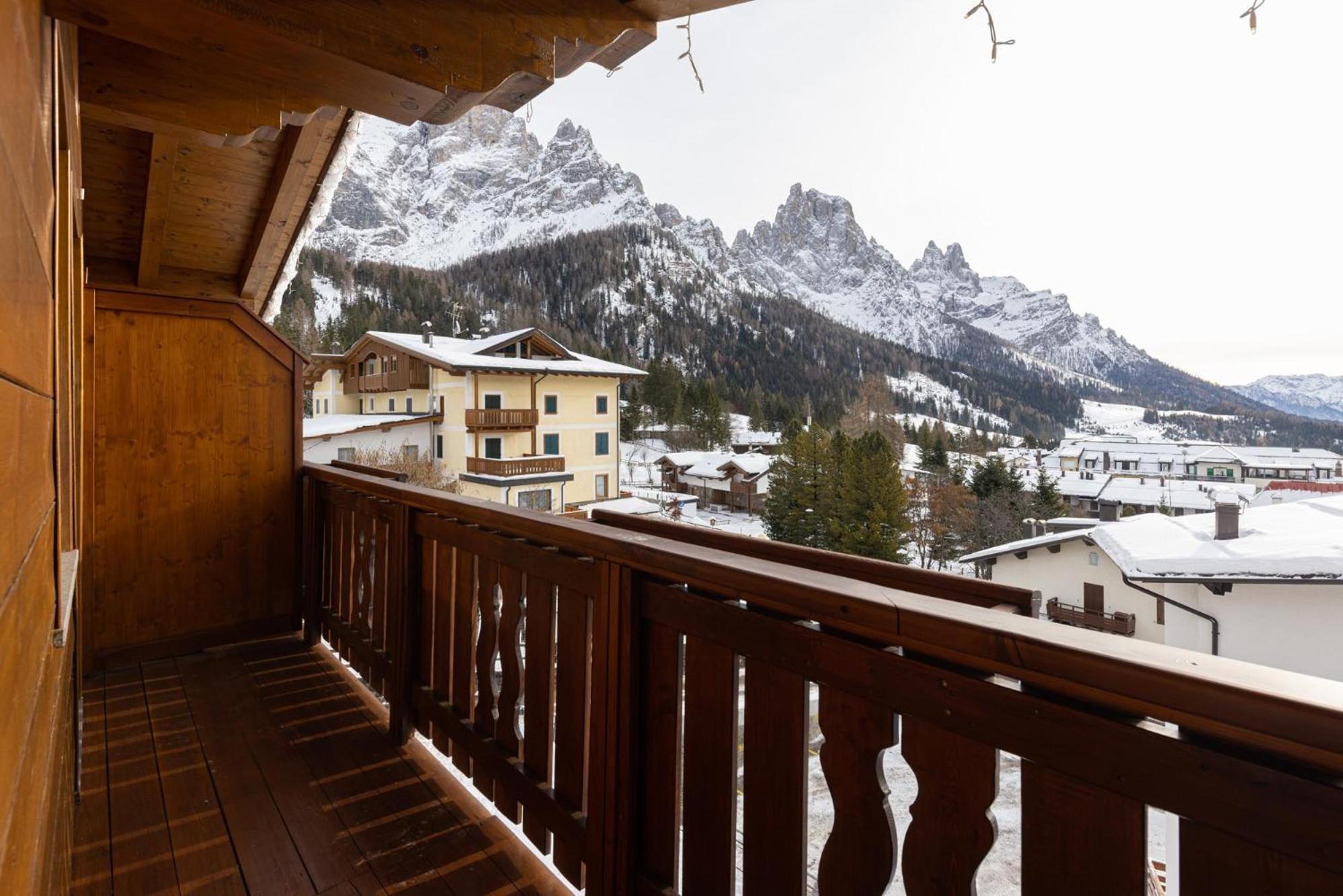 Residence Adler San Martino Di Castrozza Exteriör bild