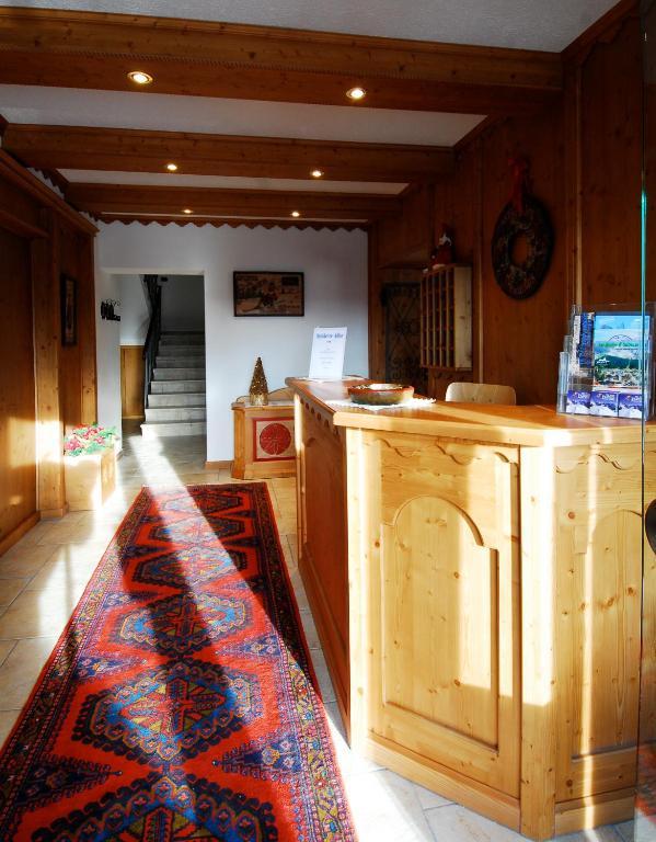 Residence Adler San Martino Di Castrozza Exteriör bild
